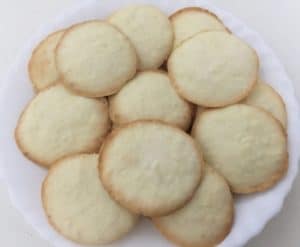 Biscoitos de coco sem glúten e sem lactose