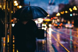 Chuvas podem agravar alergias da primavera devido aos efeitos que causa ao meio ambiente